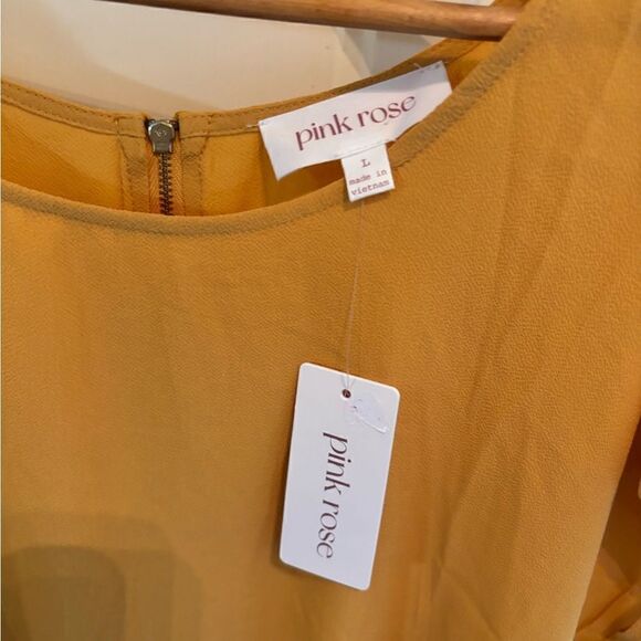 NWT Pink Rose Gold Short Sleeve Blouse size L - Picture 3 of 5